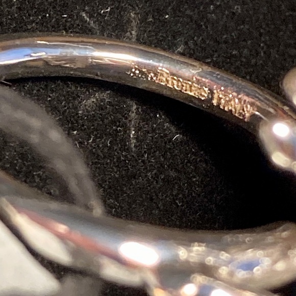 NWT Bella Diva Bee ring. Size 7 - Picture 7 of 9